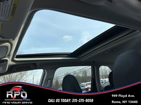 Used 2019 Subaru Forester Premium w/ All-Weather Package image 13