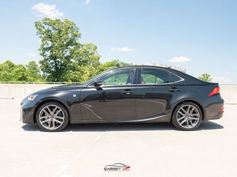 Used 2018 Lexus IS 300 F Sport w/ F Sport Package AWD/4WD image 4