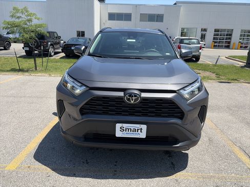 Used 2024 Toyota RAV4 XLE AWD/4WD image 3