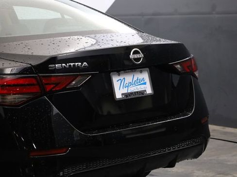 Used 2024 Nissan Sentra S image 7