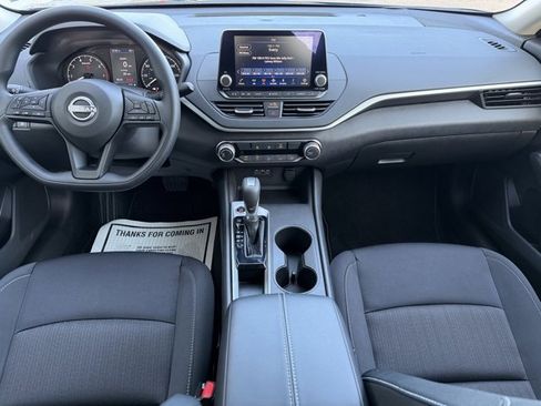 Certified 2025 Nissan Altima 2.5 S image 25