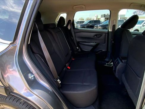 Used 2024 Nissan Rogue S image 20