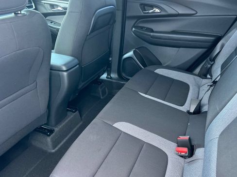 New 2026 Chevrolet TrailBlazer LT w/ LT Cold Weather Package FWD image 9