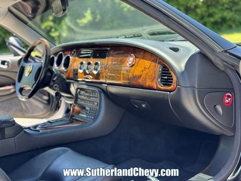 Used 1998 Jaguar XK8 Coupe RWD image 17