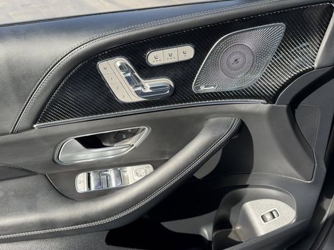 New 2026 Mercedes-Benz GLS 63 AMG 4MATIC image 9