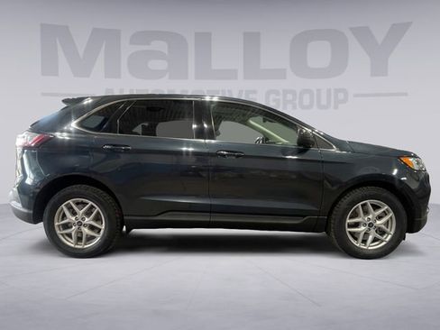 Used 2022 Ford Edge SEL w/ Convenience Package image 6