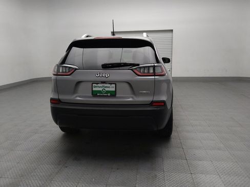 Used 2019 Jeep Cherokee Latitude w/ Popular Appearance Group FWD image 7