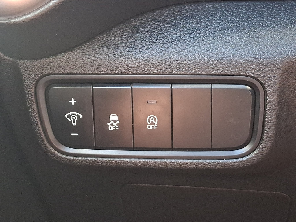 Used 2023 Kia Soul LX FWD image 23
