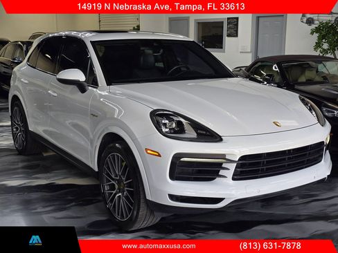 Used 2021 Porsche Cayenne E-Hybrid AWD/4WD image 1
