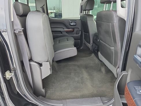 Used 2018 GMC Sierra 1500 SLT image 33