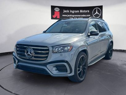 New 2026 Mercedes-Benz GLS 450 4MATIC