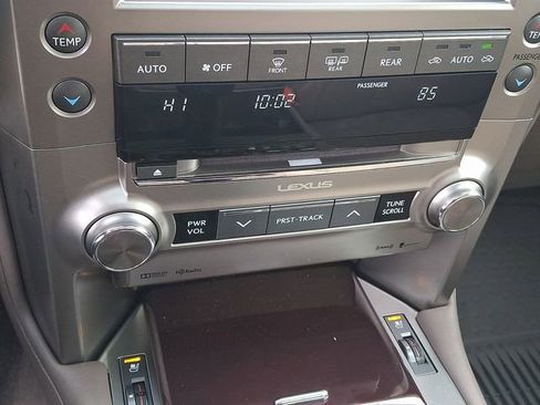 Used 2019 Lexus GX 460 Premium image 16