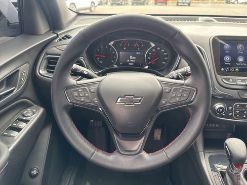 Used 2024 Chevrolet Equinox RS FWD image 18
