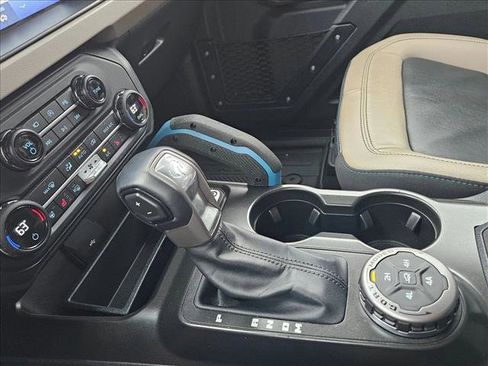 Used 2023 Ford Bronco Wildtrak image 15