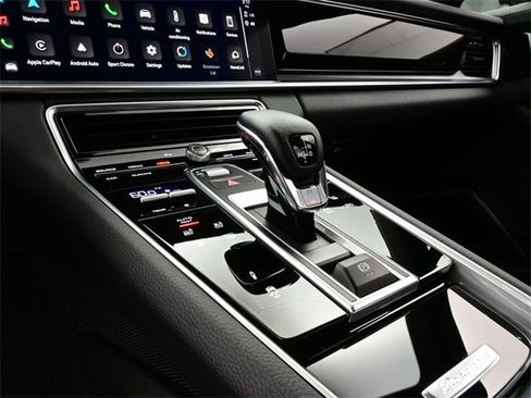 Certified 2023 Porsche Panamera 4 w/ Assistance Package image 11