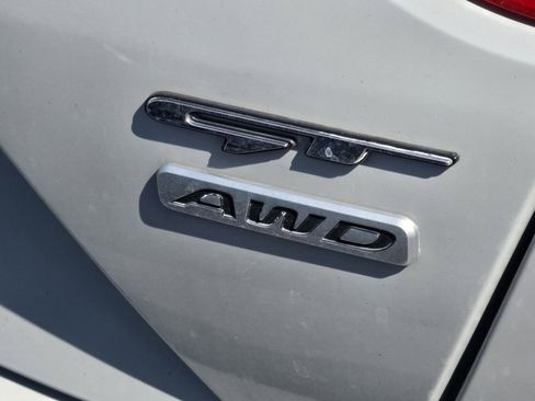 Used 2022 Kia Stinger GT2 w/ Scorpion Package AWD/4WD image 9