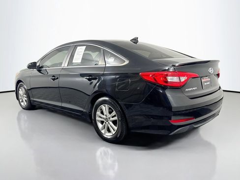 Used 2017 Hyundai Sonata SE image 7
