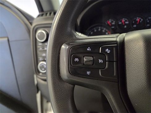 Used 2023 Chevrolet Silverado 1500 Custom image 23