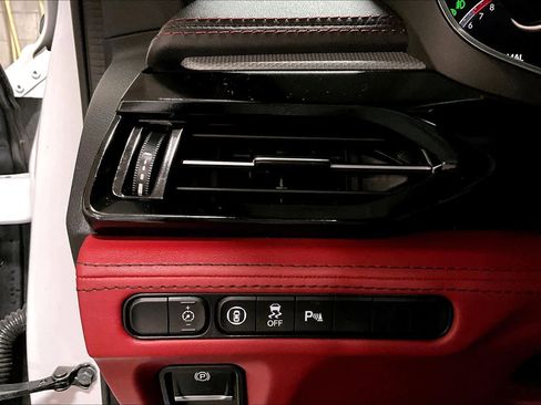 Used 2023 Acura MDX A-Spec image 33