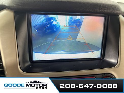 Used 2016 GMC Yukon XL Denali w/ Open Road Package image 22