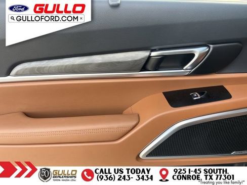Used 2025 Kia Telluride EX X-Line AWD/4WD image 16