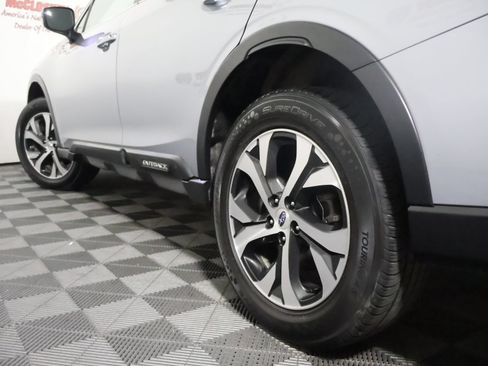 Used 2020 Subaru Outback Limited AWD/4WD image 13