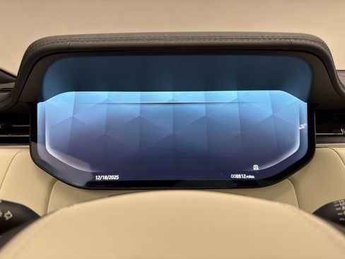 Certified 2025 Land Rover Range Rover SE image 13