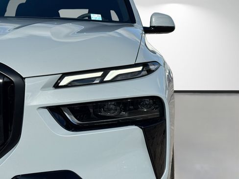 New 2026 BMW X7 xDrive40i w/ M Sport Package image 9