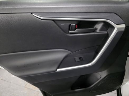 Used 2025 Toyota RAV4 LE image 11