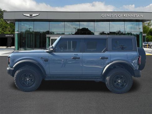 Used 2023 Ford Bronco Wildtrak image 4