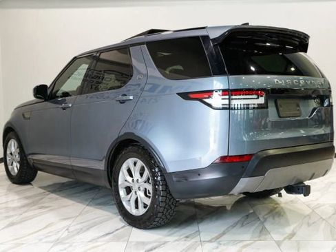 Used 2018 Land Rover Discovery SE AWD/4WD image 9