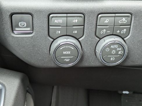 New 2026 Chevrolet Silverado 1500 High Country w/ Midnight Edition image 14