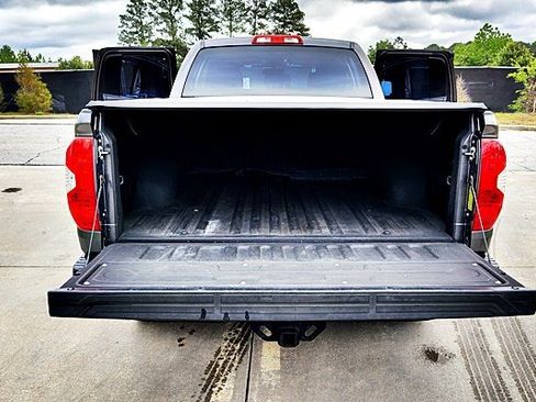 Used 2015 Toyota Tundra SR w/ Tow Package RWD image 21