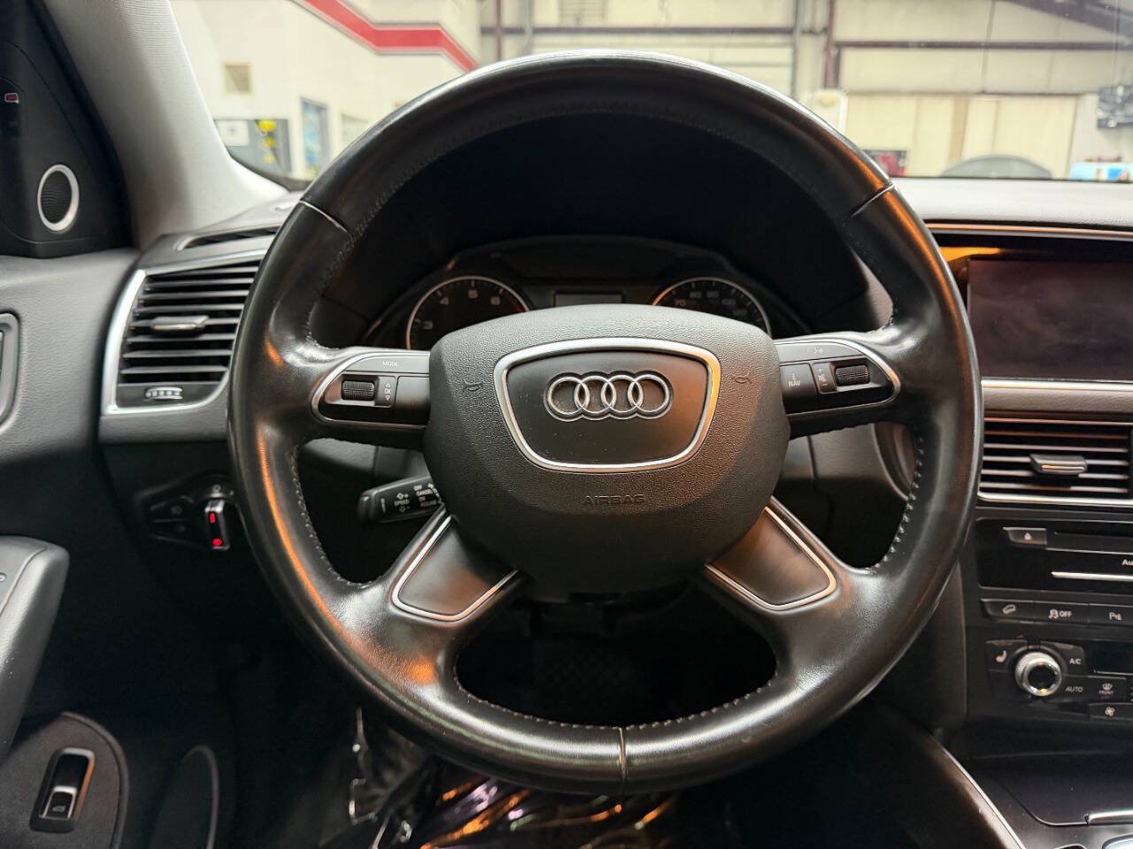Used 2016 Audi Q5 2.0T Premium Plus w/ Technology Package AWD/4WD image 22