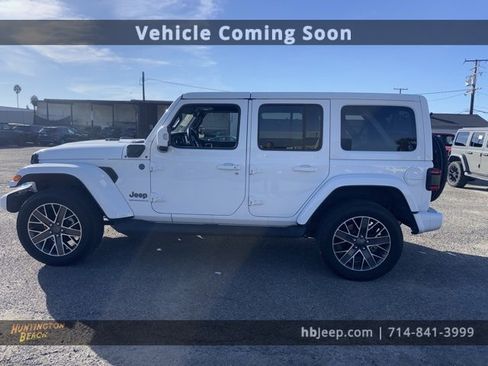 Used 2023 Jeep Wrangler High Altitude image 8