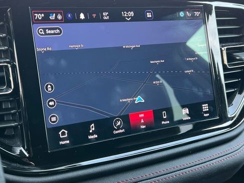 Used 2025 Dodge Durango R/T image 29