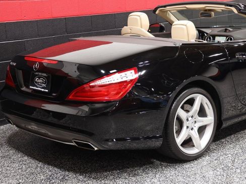 Used 2013 Mercedes-Benz SL 550 w/ Premium Pkg image 9