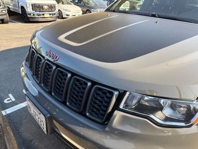 Used 2019 Jeep Grand Cherokee Trailhawk