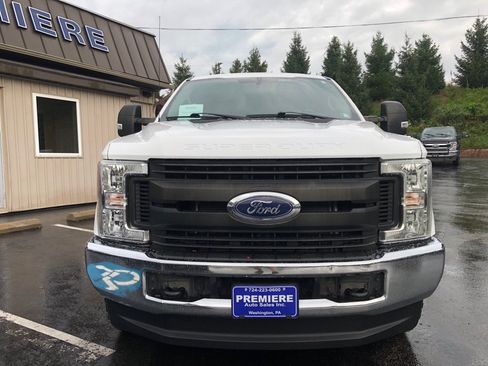 Used 2018 Ford F250 XL w/ Power Equipment Group AWD/4WD image 9