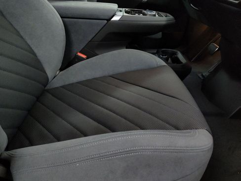 New 2026 BMW iX xDrive45 w/ M Sport Package image 27