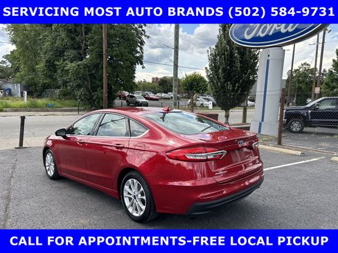 Certified 2020 Ford Fusion SE image 6