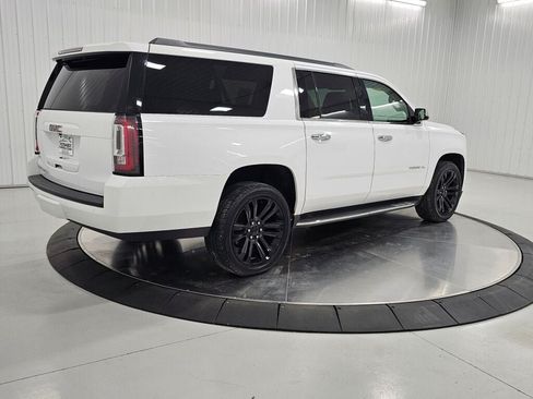 Used 2018 GMC Yukon XL SLE AWD/4WD image 5