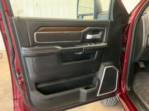Used 2024 RAM 3500 Laramie w/ Safety Group AWD/4WD image 9