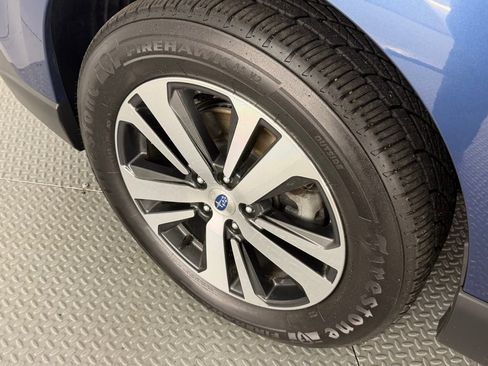 Used 2019 Subaru Outback 2.5i Limited image 57