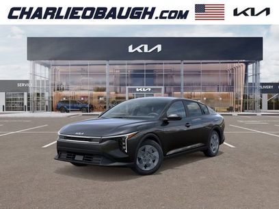New 2025 Kia K4 LX
