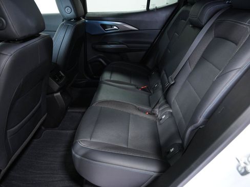 Used 2024 Chevrolet Equinox EV LT w/ LPO, Trailering Package FWD image 31