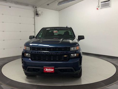 Used 2021 Chevrolet Silverado 1500 Custom AWD/4WD image 3