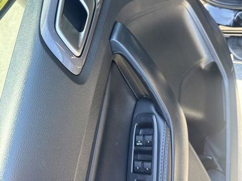 Used 2022 Ford Ranger Lariat w/ Equipment Group 501A High AWD/4WD image 17