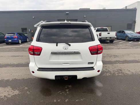 Used 2016 Toyota Sequoia Limited w/ Safety & Convenience Package AWD/4WD image 20