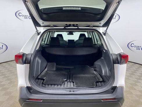 Certified 2023 Toyota RAV4 XLE AWD/4WD image 6
